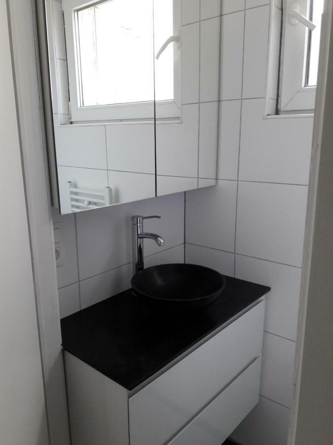 2 Slaapkamer Appartement Op De Zeedijk Van Oostende. Esterno foto